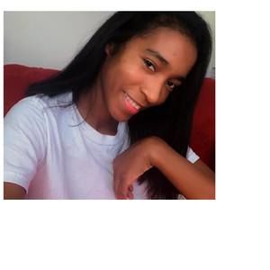 Meet your Posher, Yanis